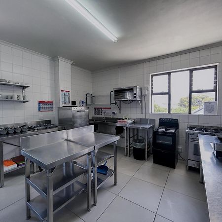 הרמנוס Zzzone Boutique Hostel מראה חיצוני תמונה