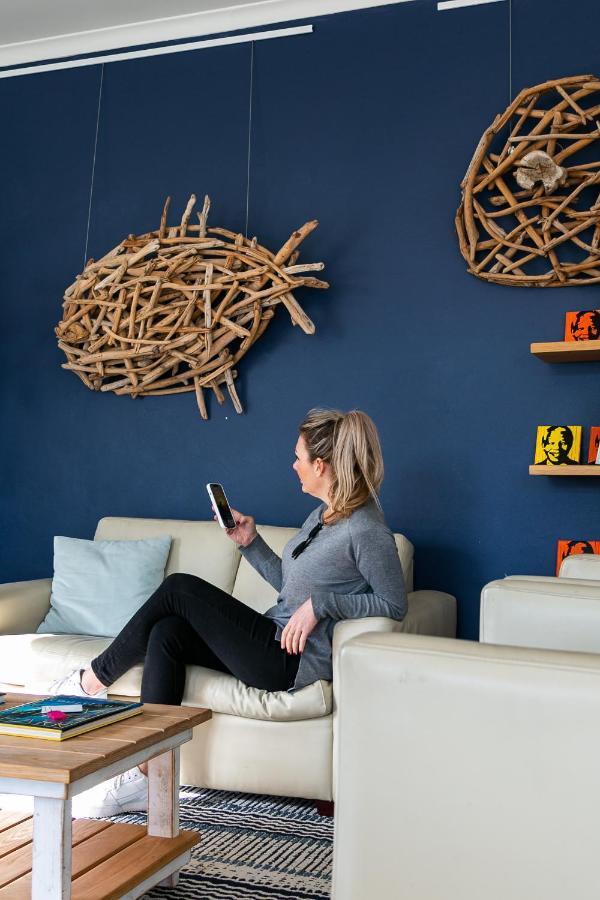 הרמנוס Zzzone Boutique Hostel מראה חיצוני תמונה