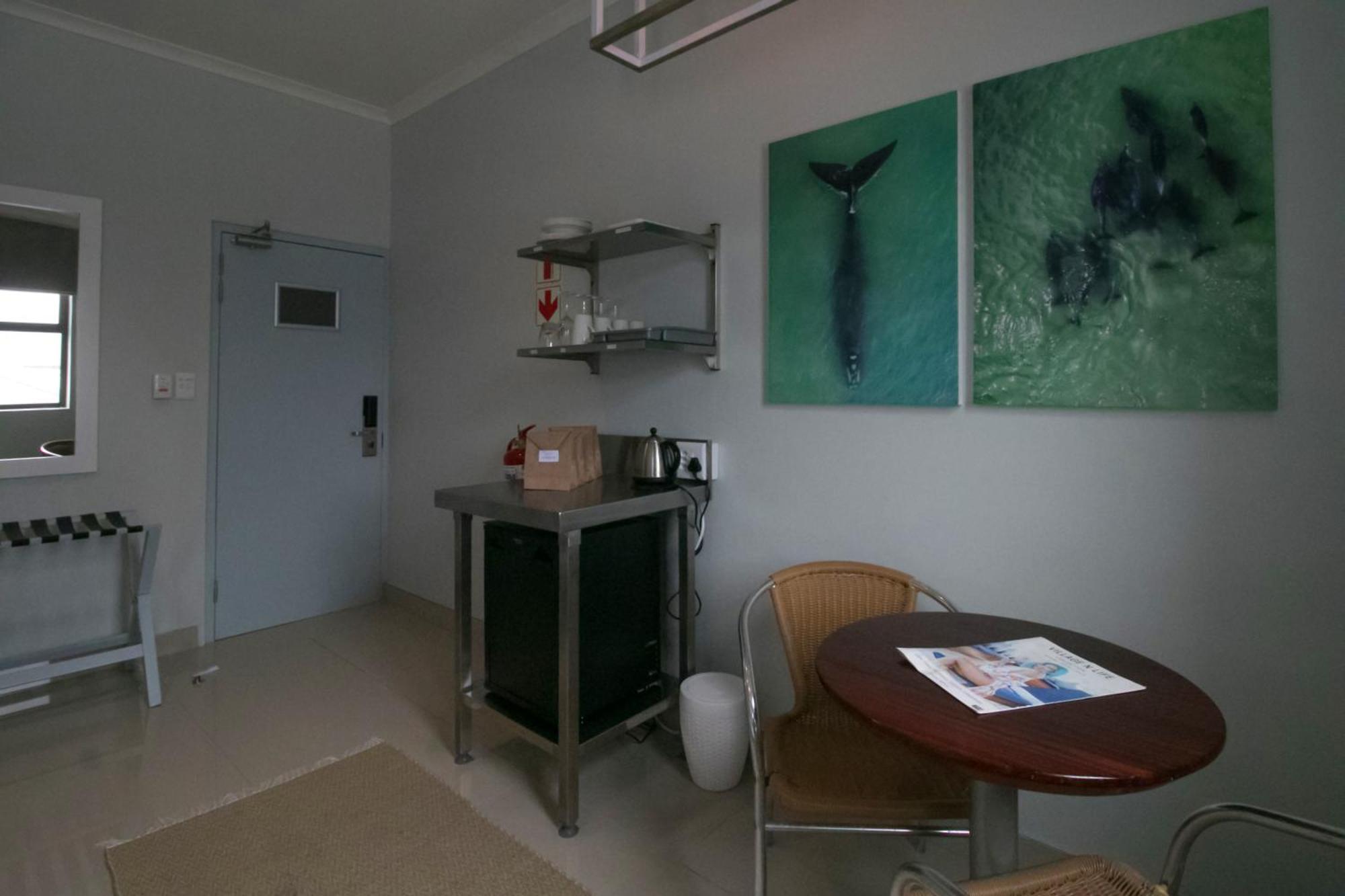 הרמנוס Zzzone Boutique Hostel מראה חיצוני תמונה
