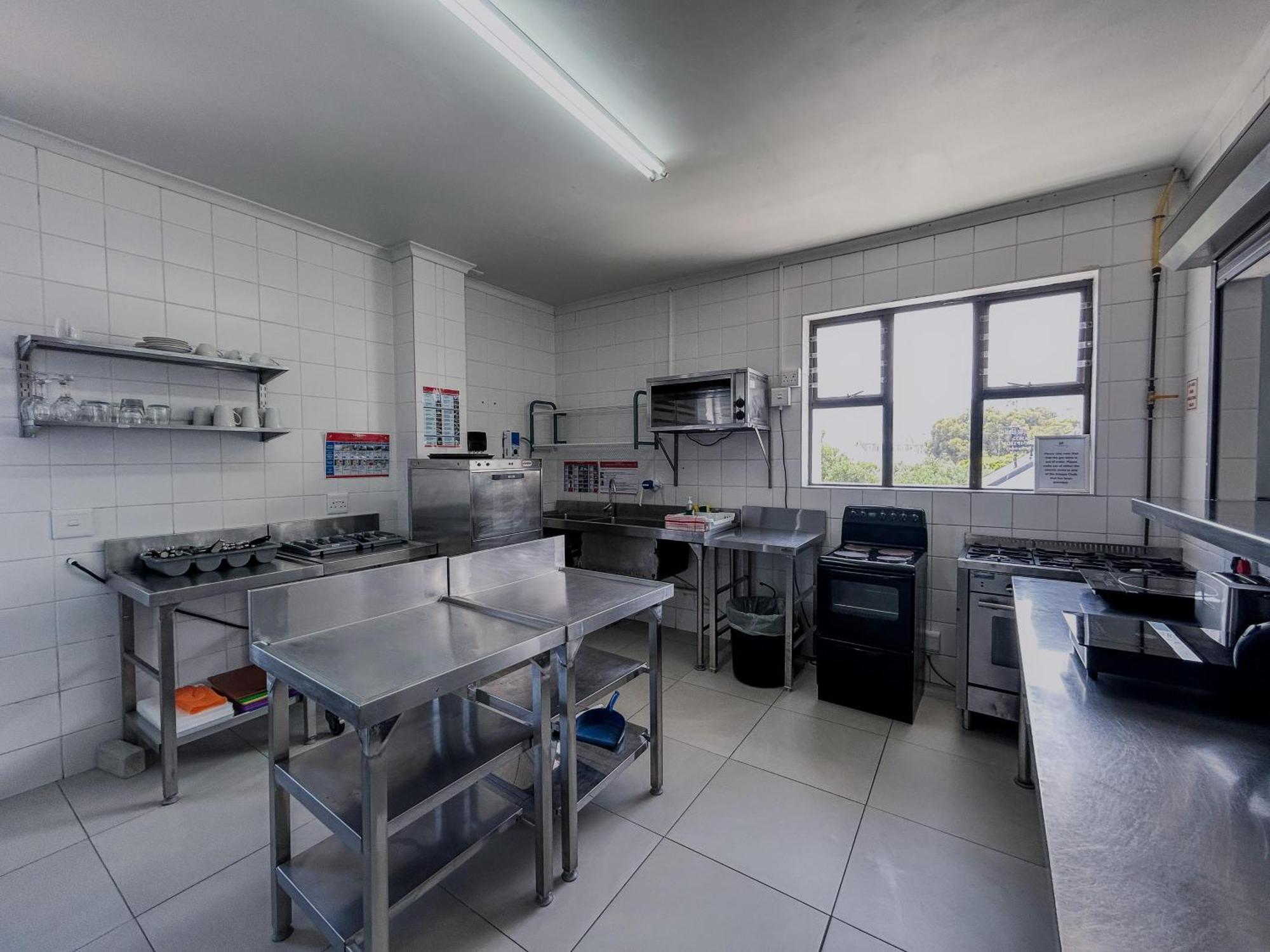 הרמנוס Zzzone Boutique Hostel מראה חיצוני תמונה